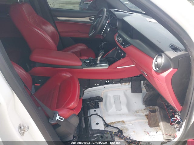 ZASPAKBN0K7C53496 Alfa Romeo Stelvio Ti Sport Awd