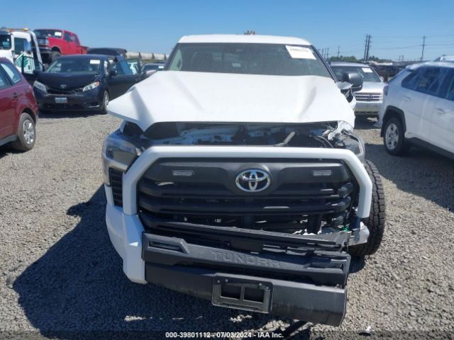 5TFLA5GD2NX001679 Toyota Tundra Sr5
