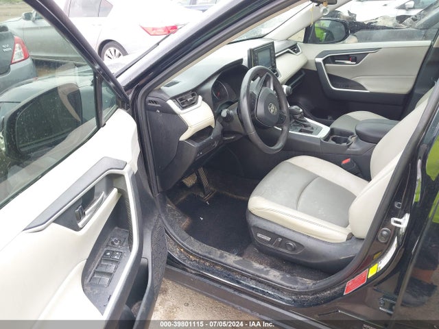 Toyota Rav4 Xle Premium 2021 2T3C1RFV0MC130817 Image 5