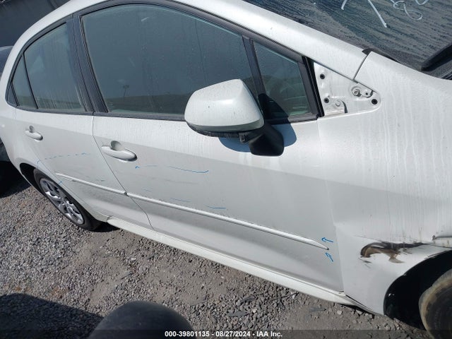 Toyota COROLLA LE 2021 5YFEPMAE8MP237074 Image 14