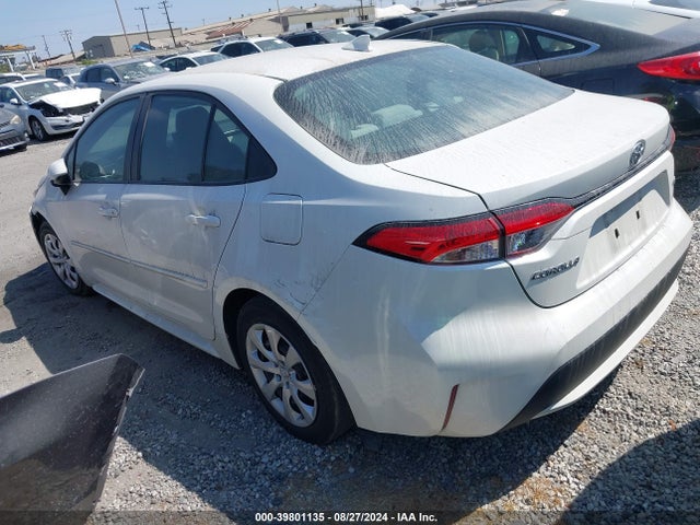 Toyota COROLLA LE 2021 5YFEPMAE8MP237074 Image 3