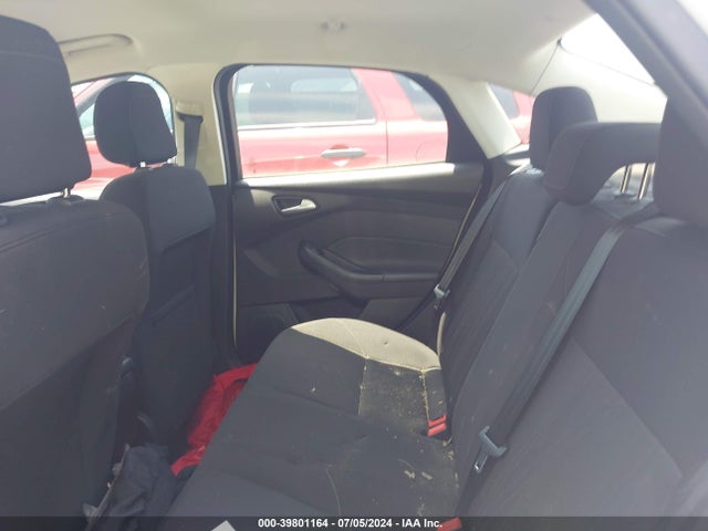 Ford FOCUS SE 2018 1FADP3F22JL262289 Image 8
