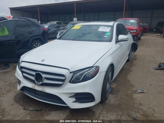 WDDZF4JB2HA061830 Mercedes-Benz E 300