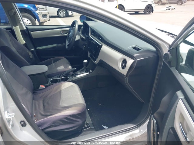 Toyota COROLLA LE 2017 5YFBURHE3HP578208 Image 5