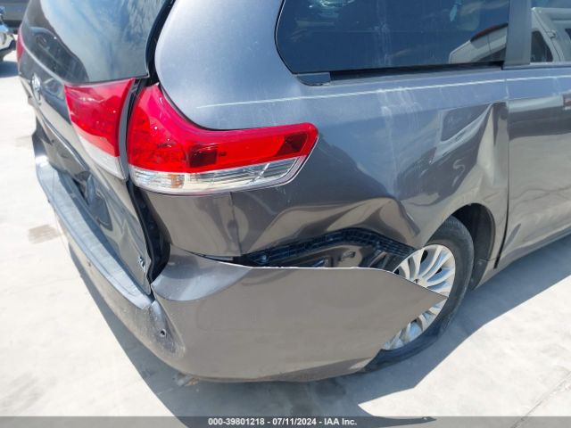 5TDYK3DC6ES443177 Toyota Sienna Xle V6 8 Passenger