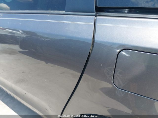 5TDYK3DC6ES443177 Toyota Sienna Xle V6 8 Passenger