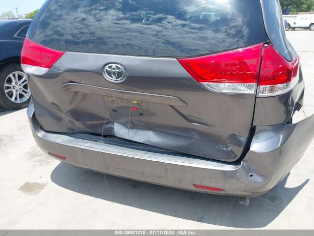 5TDYK3DC6ES443177 Toyota Sienna Xle V6 8 Passenger
