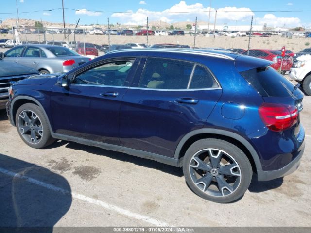WDCTG4GB0KU003946 Mercedes-Benz Gla 250 4matic
