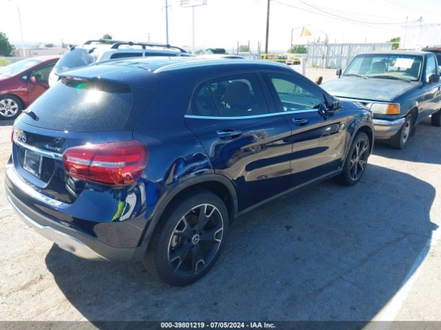 WDCTG4GB0KU003946 Mercedes-Benz Gla 250 4matic