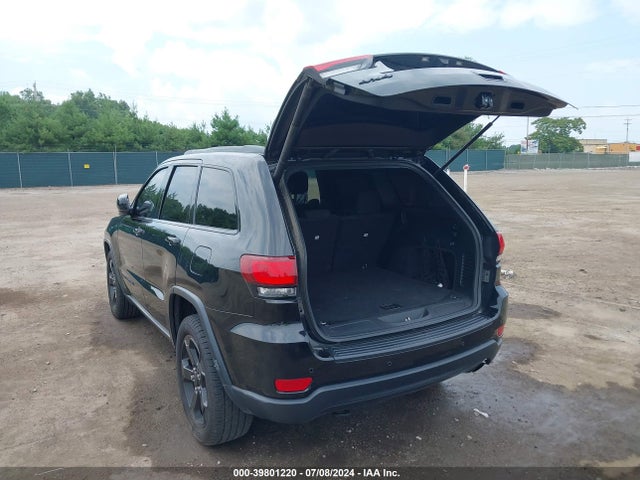 1C4RJFAG1JC502034 Jeep Grand Cherokee Upland 4x4