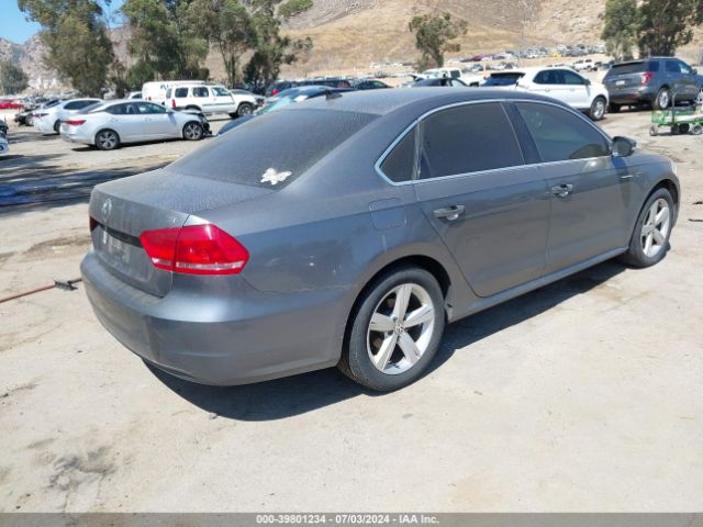1VWAS7A34FC106438 Volkswagen Passat 1.8t Limited Edition