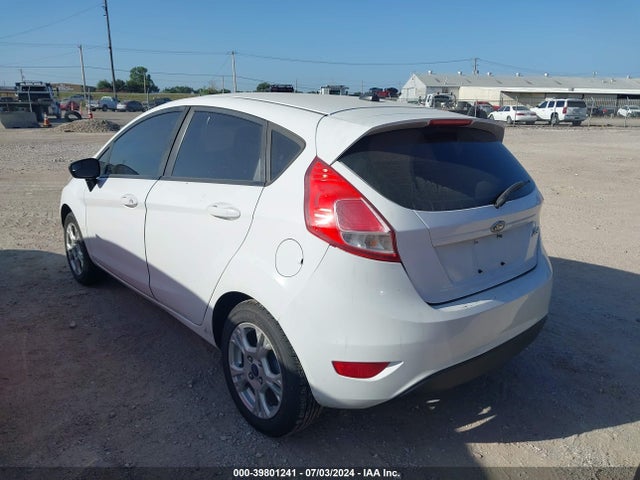 Ford FIESTA SE 2016 3FADP4EJ3GM147545 Image 3