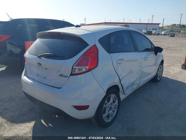 Ford FIESTA SE 2016 3FADP4EJ3GM147545 Image 4