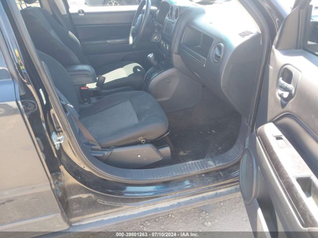 1C4NJPBA8FD170786 Jeep Patriot Altitude Edition