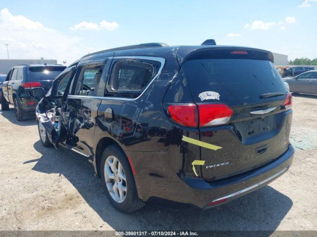 2C4RC1BG7HR603320 Chrysler Pacifica Touring-l