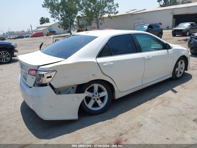 Toyota CAMRY SE 2014 4T1BF1FK1EU758737 Image 4