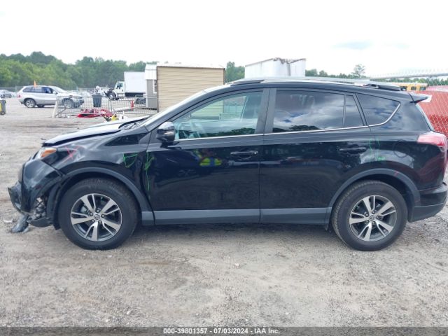 2T3WFREV2HW400408 Toyota Rav4 Xle