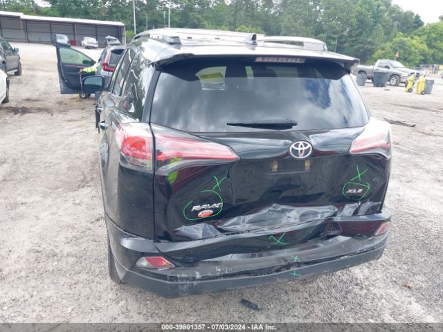 2T3WFREV2HW400408 Toyota Rav4 Xle