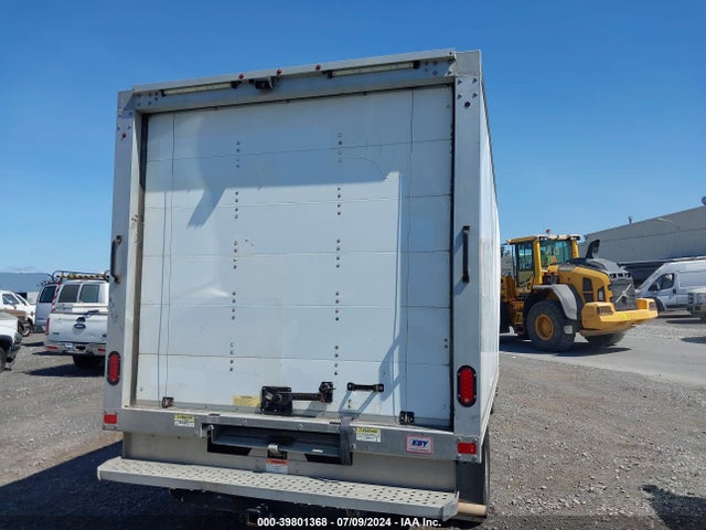 Ford Transit-350 Cab 2018 1FDBF8ZM9JKA69699 Image 16