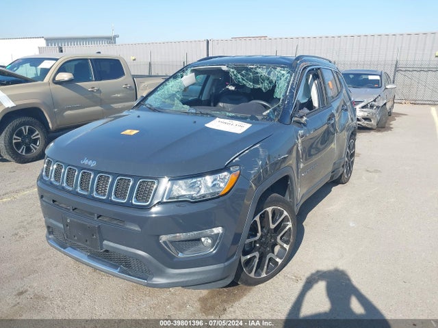3C4NJCCBXJT420466 Jeep Compass Limited Fwd
