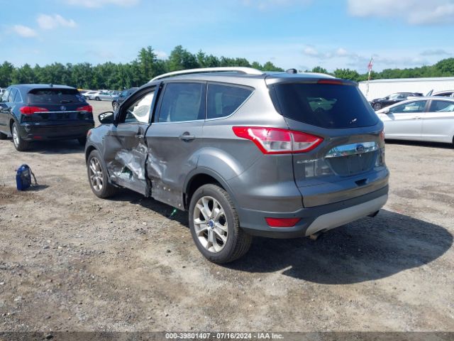 1FMCU9J98EUA33813 Ford Escape Titanium