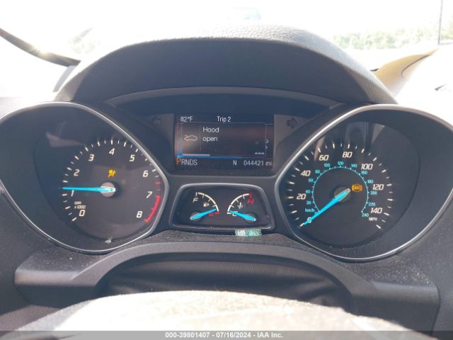 1FMCU9J98EUA33813 Ford Escape Titanium