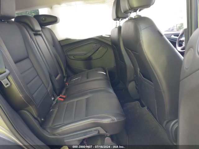 1FMCU9J98EUA33813 Ford Escape Titanium
