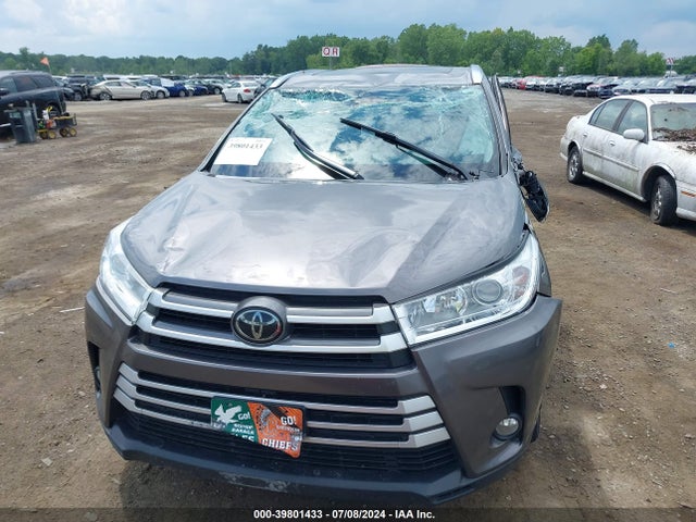 Toyota Highlander Xle 2019 5TDJZRFH2KS927304 Image 11