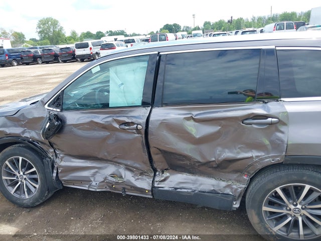 Toyota Highlander Xle 2019 5TDJZRFH2KS927304 Image 13