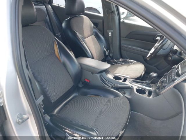 1G11E5SL8EF259598 Chevrolet MALIBU 2LT