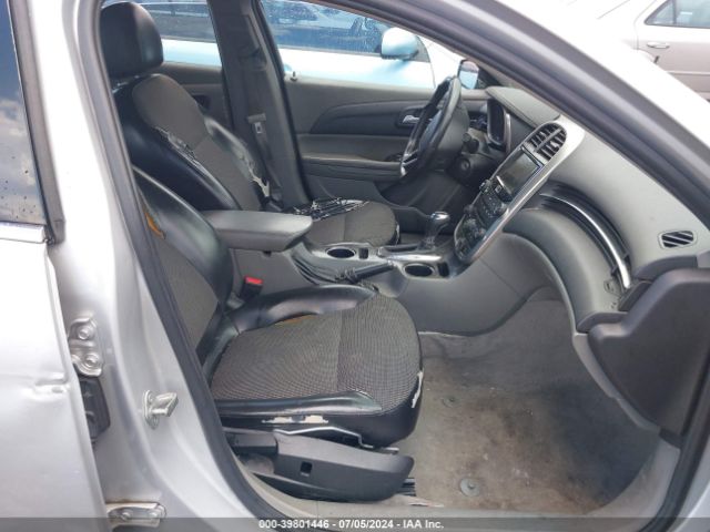 1G11E5SL8EF259598 Chevrolet MALIBU 2LT