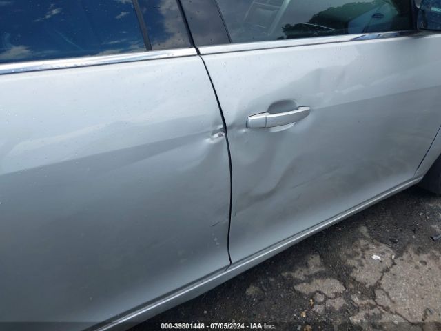 1G11E5SL8EF259598 Chevrolet MALIBU 2LT