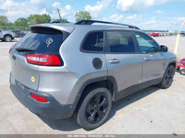 1C4PJLCB2GW127544 Jeep Cherokee Altitude