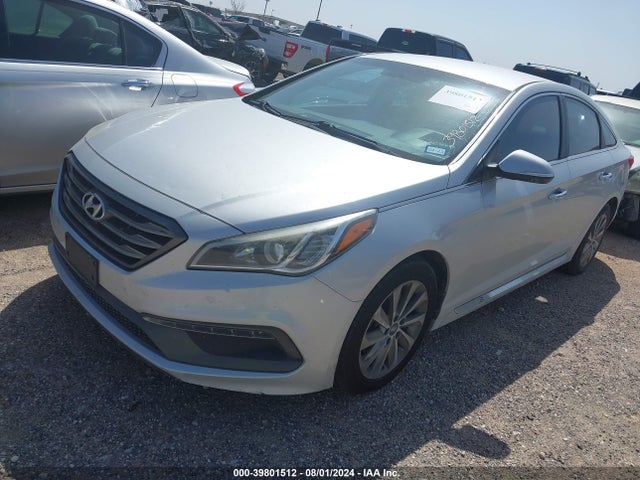 Hyundai Sonata Sport 2015 5NPE34AF8FH084975 Image 2