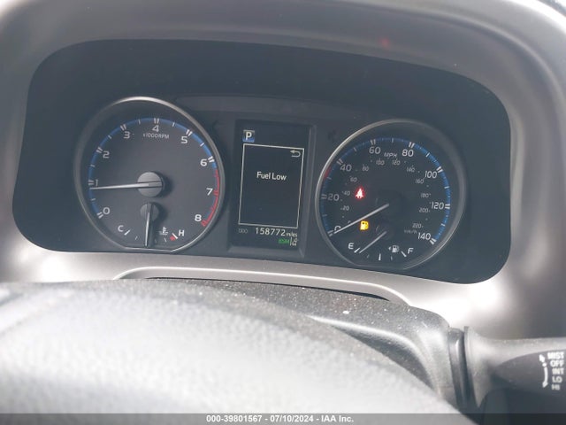 Toyota Rav4 Xle 2018 JTMRFREV1JJ237865 Image 15