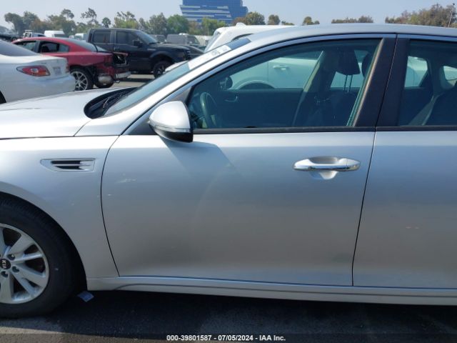 KNAGT4L37H5141887 KIA Optima Lx