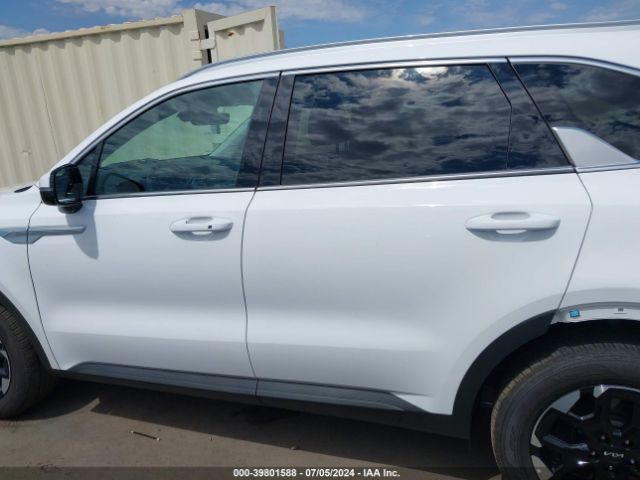 5XYRL4JC2RG264469 KIA SORENTO S