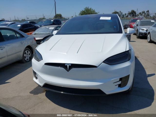 5YJXCBE40JF134197 Tesla Model X 100d/75d/p100d