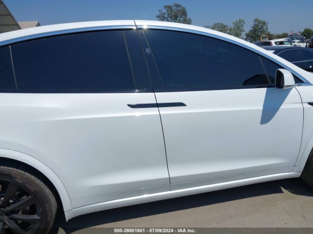 5YJXCBE40JF134197 Tesla Model X 100d/75d/p100d