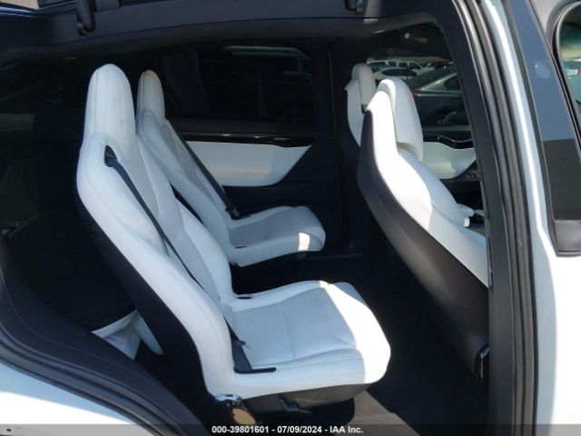 5YJXCBE40JF134197 Tesla Model X 100d/75d/p100d