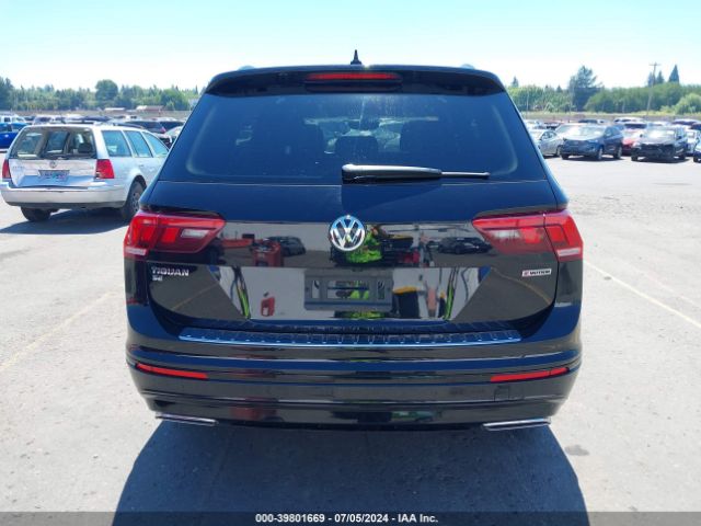 3VV2B7AX8MM125890 Volkswagen Tiguan 2.0t Se/2.0t Se R-line Black/2.0t Sel
