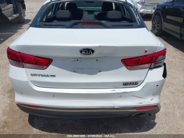 5XXGT4L32JG211722 KIA Optima Lx