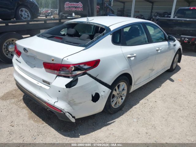 5XXGT4L32JG211722 KIA Optima Lx