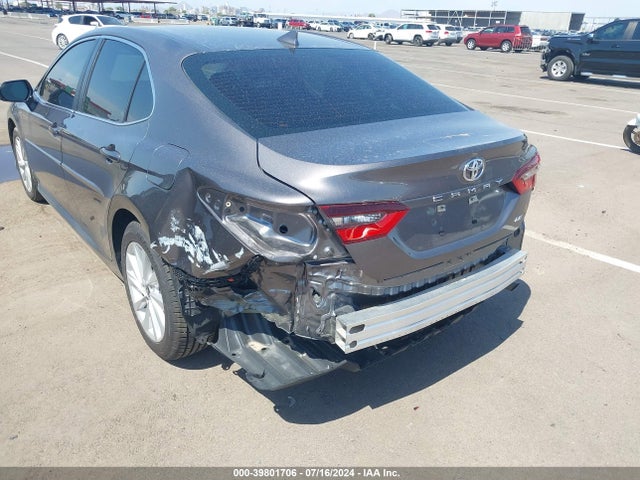 Toyota CAMRY LE 2022 4T1C11AK5NU635369 Image 6