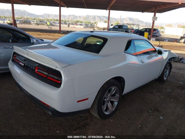 2021 DODGE CHALLENGER 2C3CDZAG3MH538635 Photo 3
