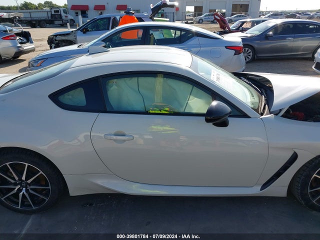 Toyota GR86 2022 JF1ZNBB15N9751680 Image 13