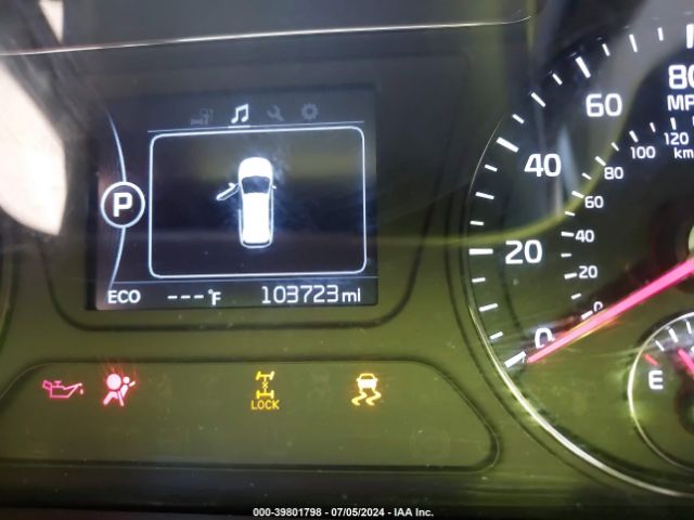 5XYPGDA35GG051217 KIA Sorento 2.4l Lx
