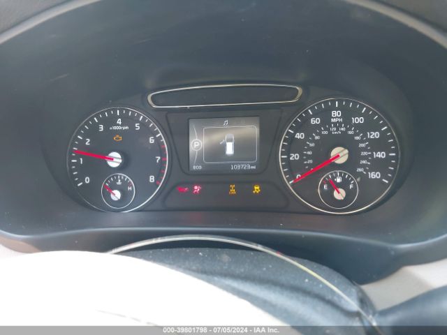 5XYPGDA35GG051217 KIA Sorento 2.4l Lx