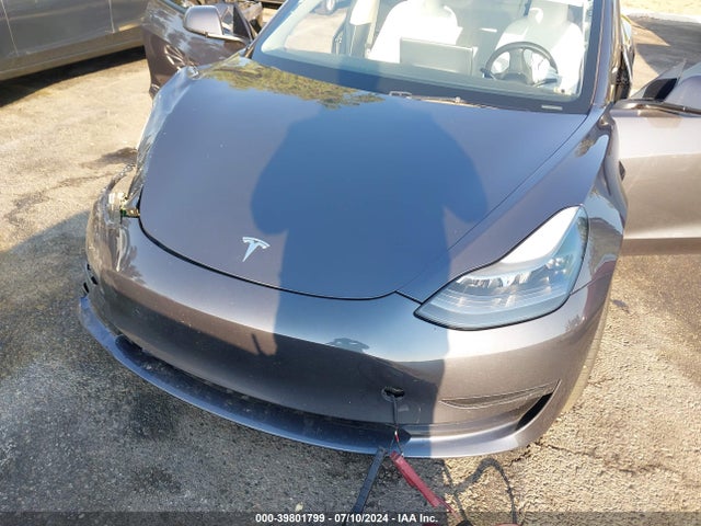 2023 TESLA MODEL 3 5YJ3E1EA7PF513439 Photo 9