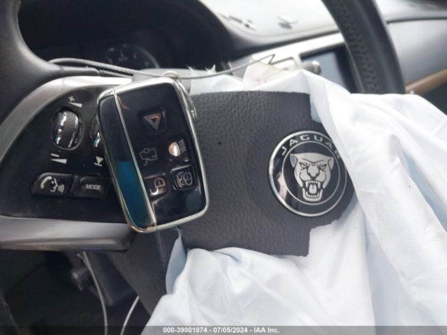 SAJWA0F71F8U60095 Jaguar Xf 3.0 Portfolio/3.0 Sport